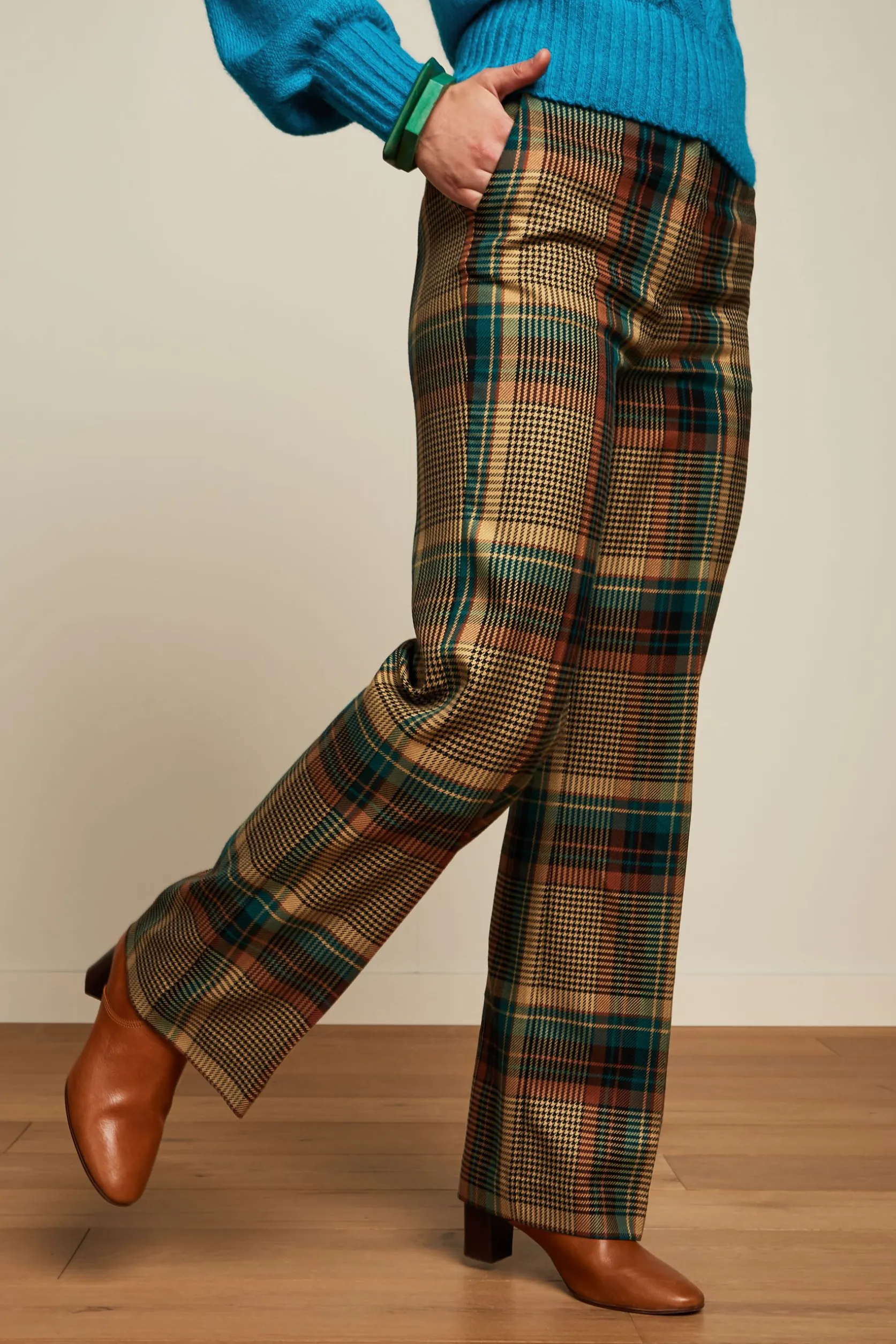 Marcie Pants Feathers Check