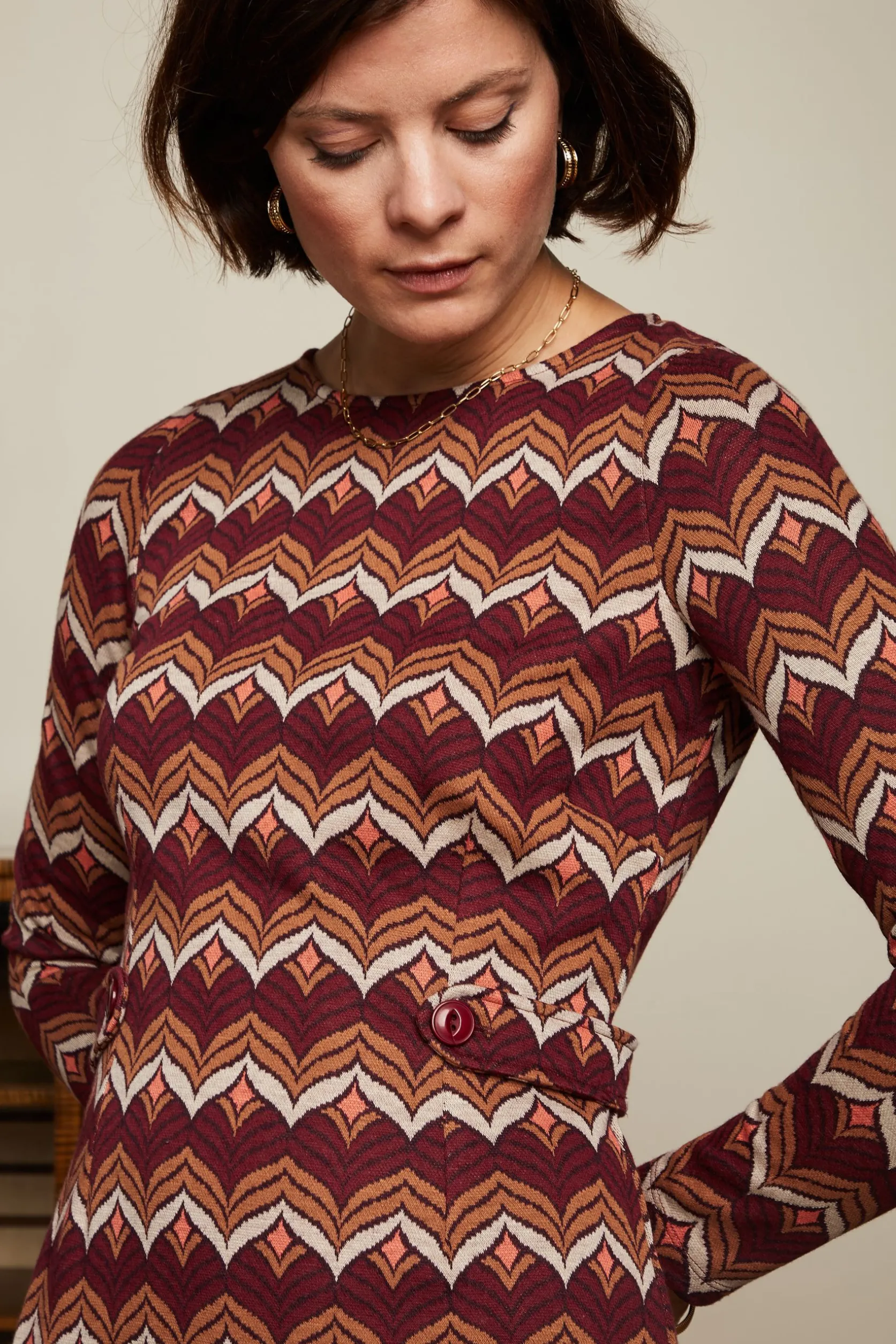 Mod Dress Lounge